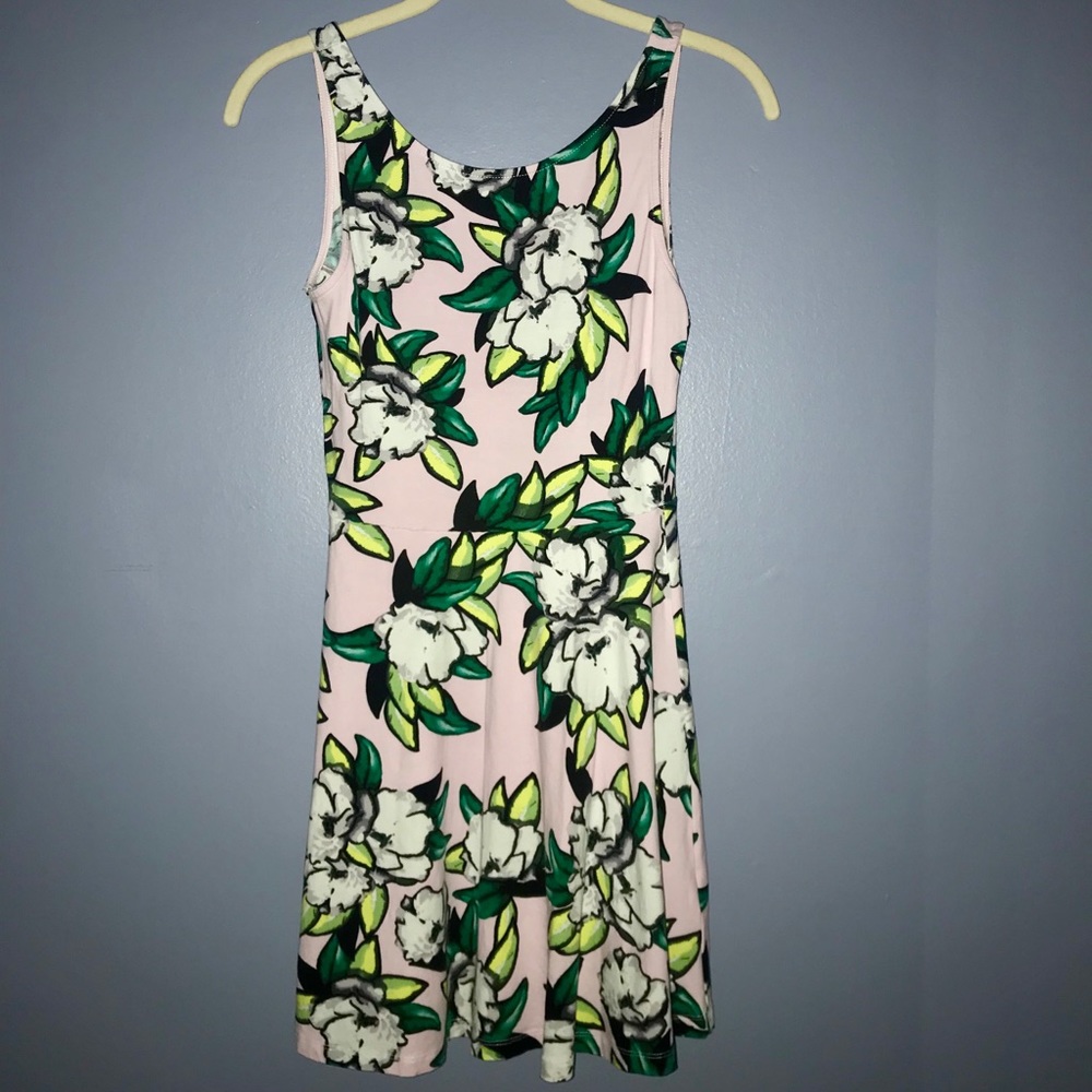💐Floral Fit & Flare Dress